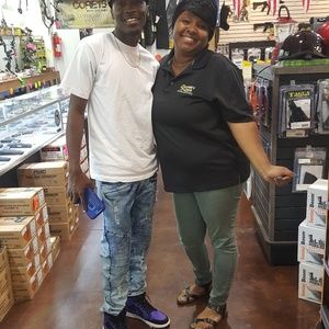 Meet your Posher, Cindy